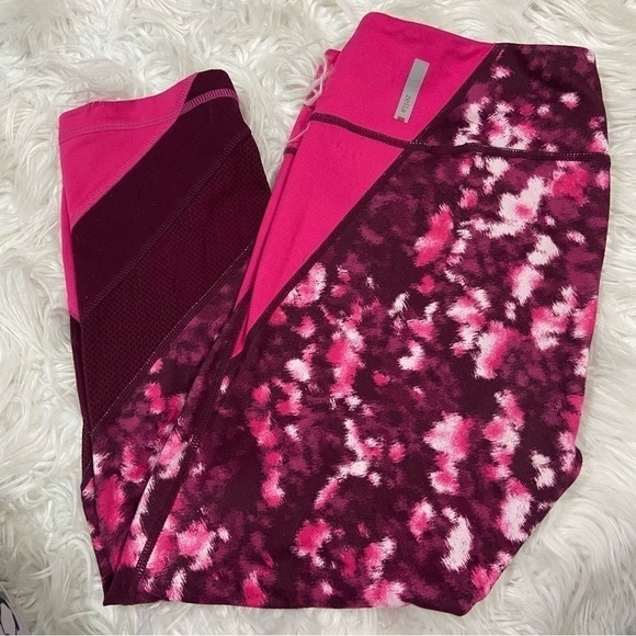 Zella Hot Pink Mesh High Waisted Cropped Leggings - Picture 1 of 6